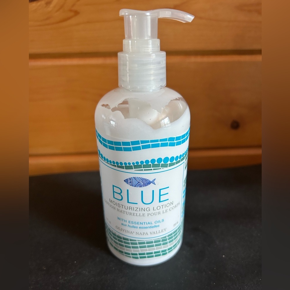 Olivina " BLUE🐟 " Moisturizing Lotin